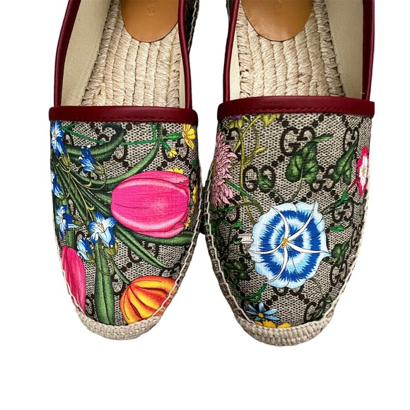 GUCCI GG SUPREME MONOGRAM FLORA ESPADRILLES COATED CANVAS - Picture 2 of 8